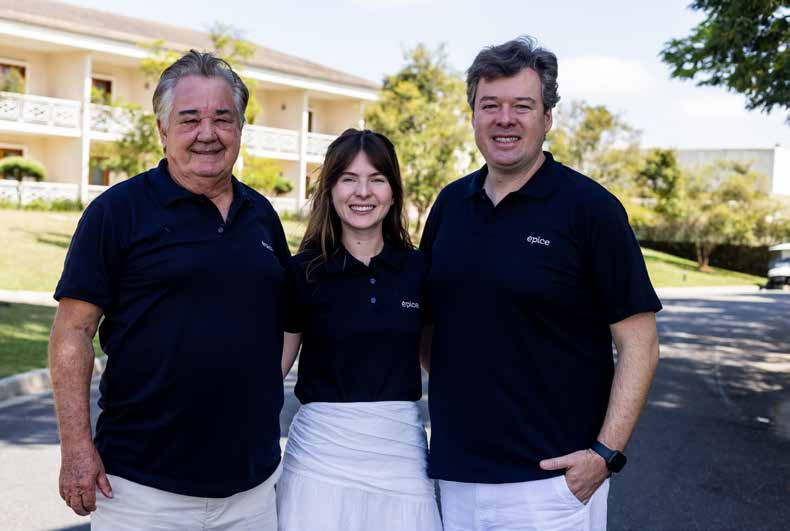 Nivaldo Oliveira, Luli Dias e Manoella Dias — Épice